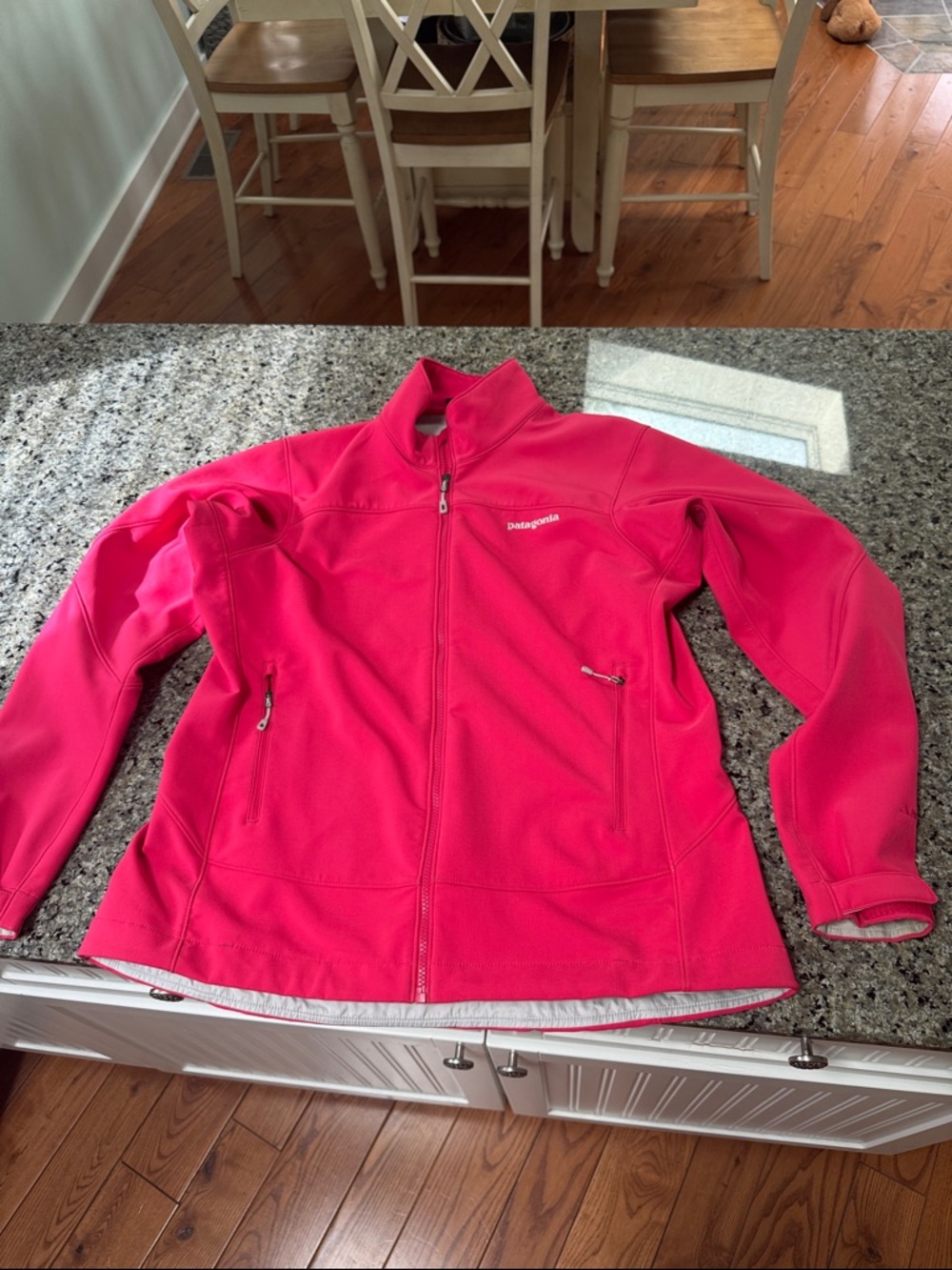 Patagonia Women's Bright Pink Full-Zip Softshell Jacket